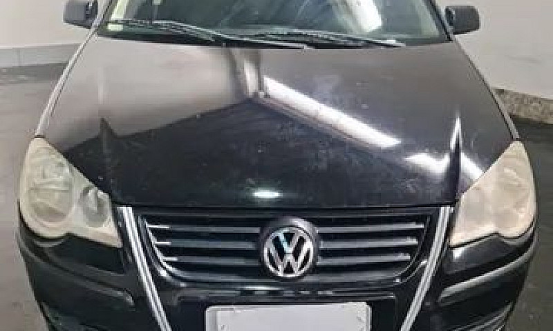 Vw / Polo Sedan 1.6...
