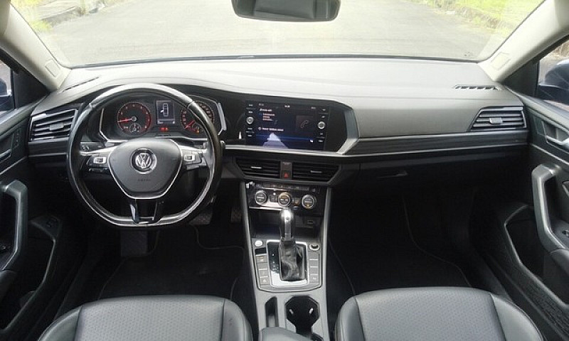 Volkswagen Jetta Com...