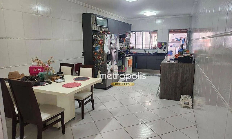Sobrado À Venda, 219...