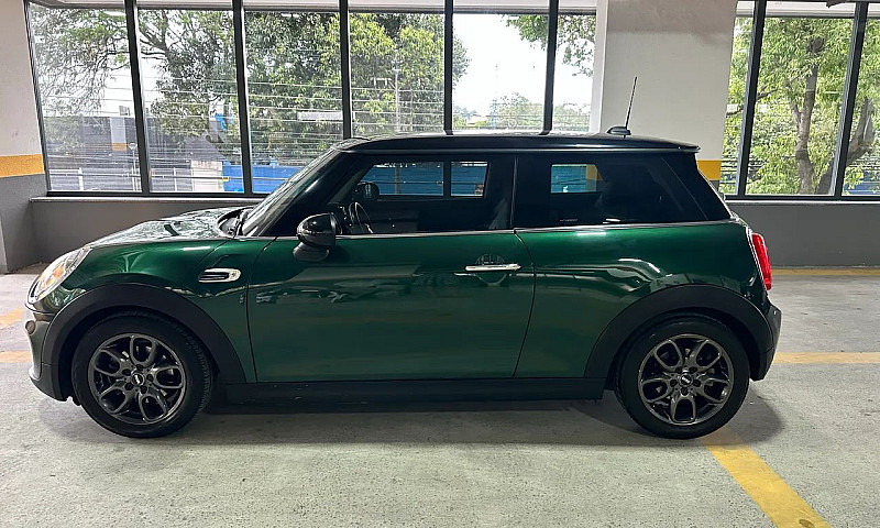 Mini Cooper 1.5 Turb...