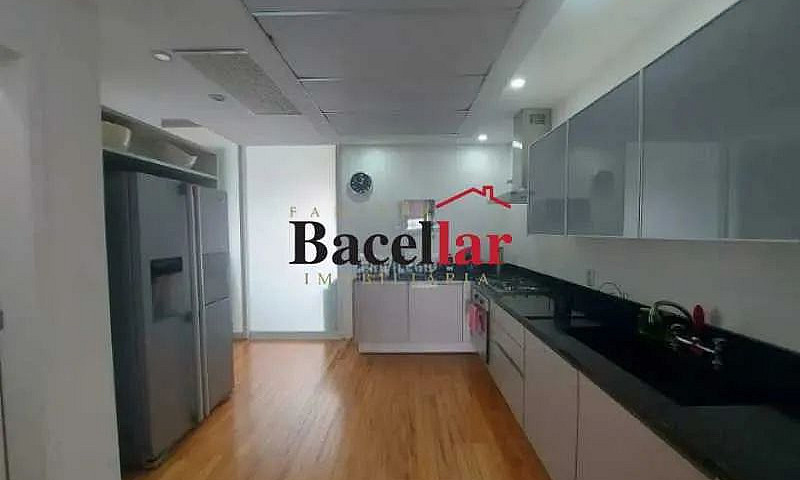 Cobertura : / Reside...