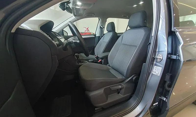 Volkswagen Tiguan Al...