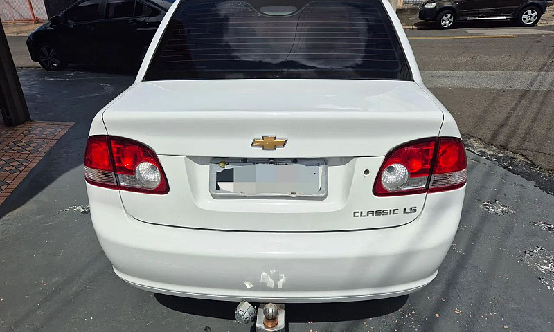 Chevrolet Classic Li...