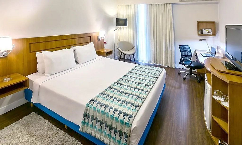 Comfort Ibirapuera, ...