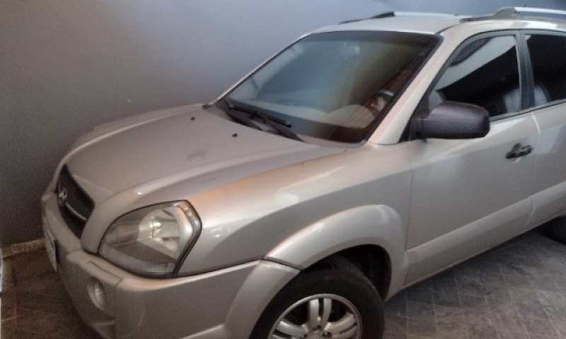 Tucson Gl 2.0 2008...