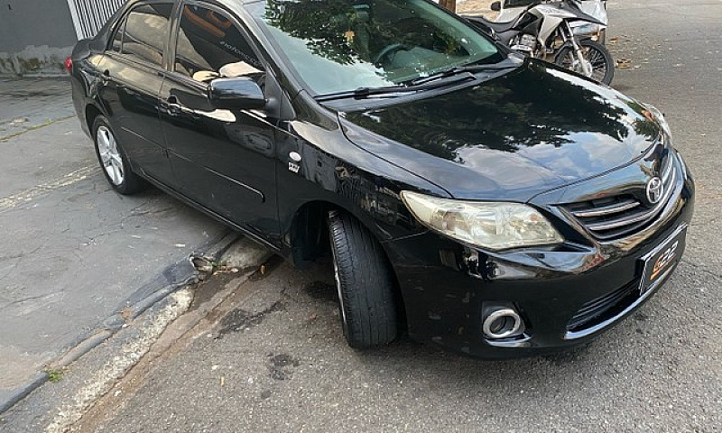 Corolla Gli 1.8 Aut....