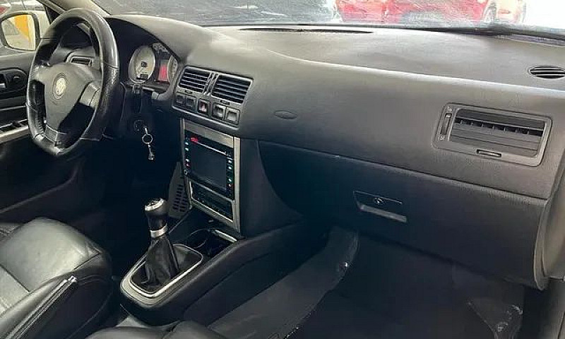 Volkswagen Golf 1.6 ...