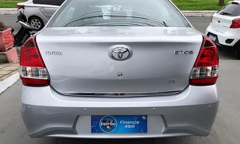 Toyota Etios X Plus ...