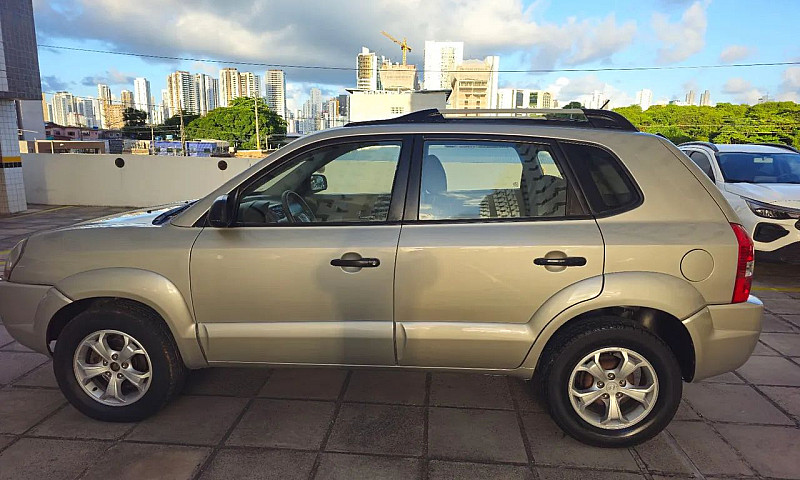 Tucson Gls 2.0 Autom...