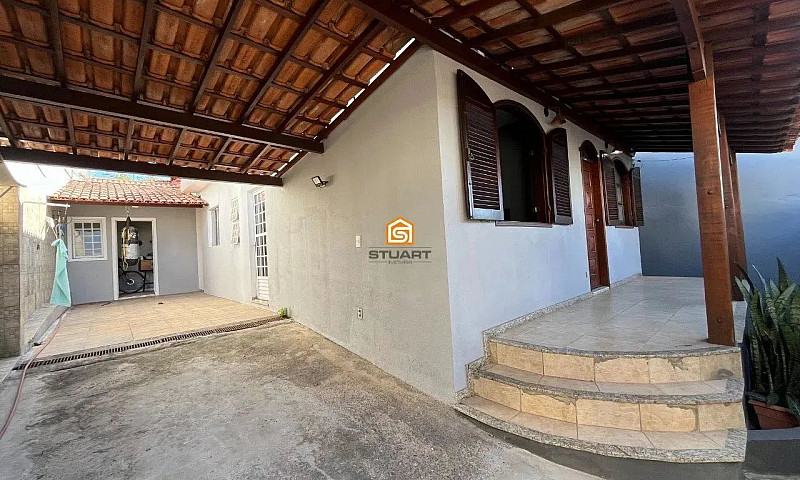 Casa Linear De 2 Qua...