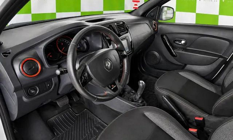 Renault Sandero Step...
