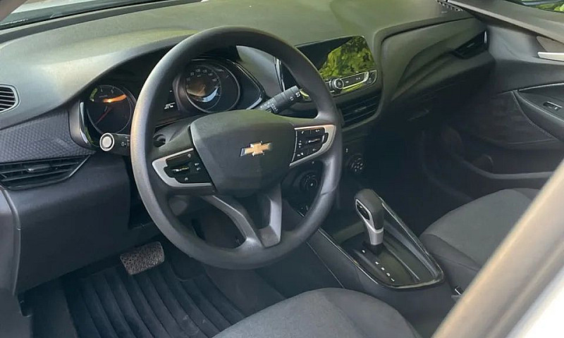 Chevrolet Onix Hatch...