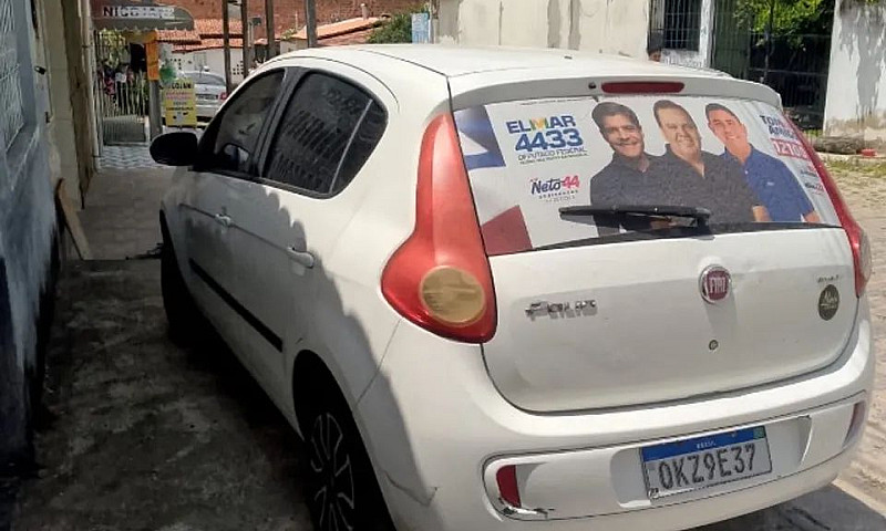 Fiat Palio Attractiv...