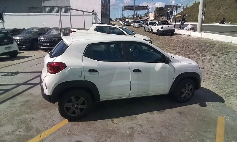 Renault Kwid 1.0 Zen...