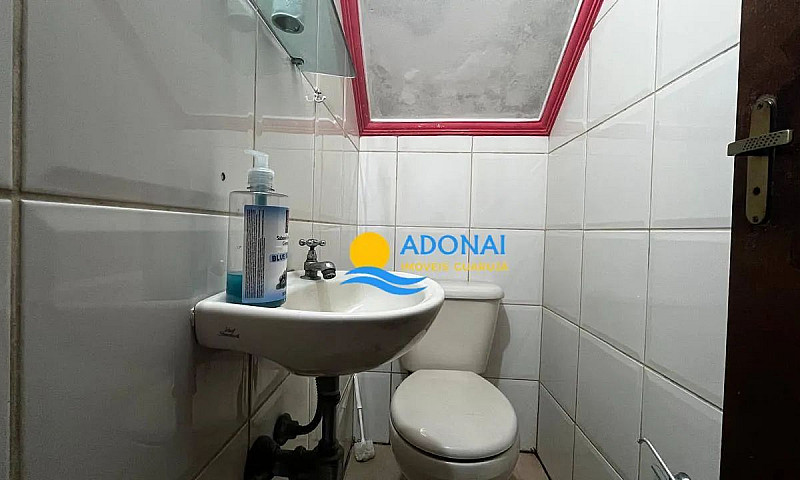 Casa Com 2 Dormitóri...