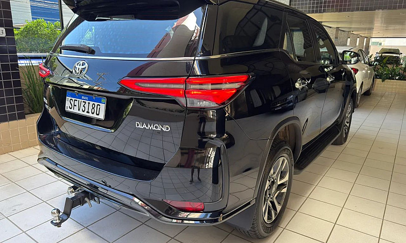 Toyota Hilux Sw4 Dia...