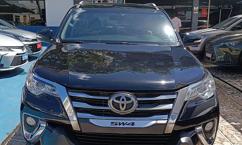 Toyota Hilux Sw4 Sr ...