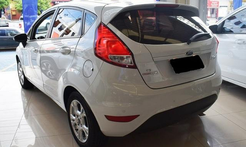 Ford Fiesta Hatch Se...