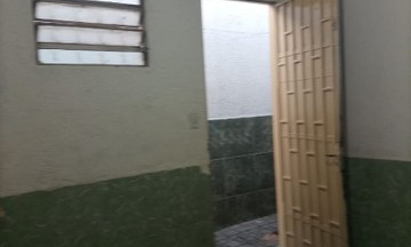 R$ 300 Incluído Água...