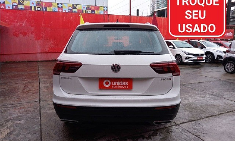Volkswagen Tiguan  1...