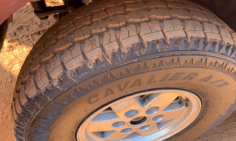 Chevrolet D20...