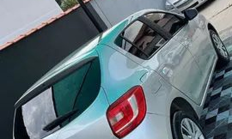 Renault Sandero 2016...