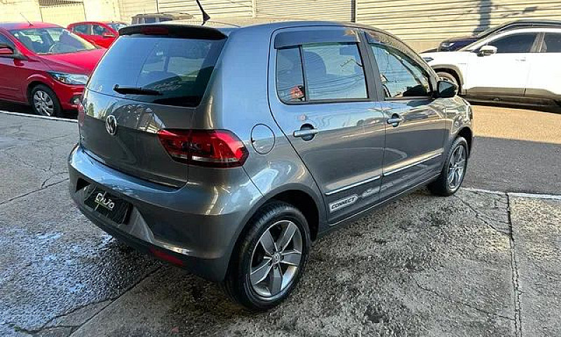 Volkswagen Fox 1.6 M...