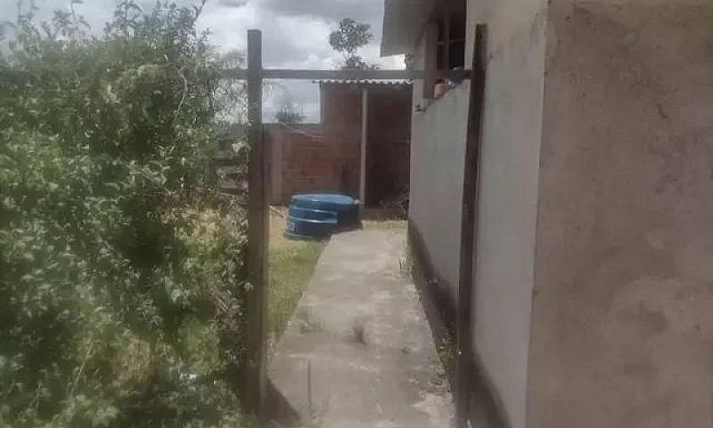 Terreno De Fundos Co...