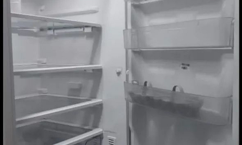 Lindo Apartamento Mo...