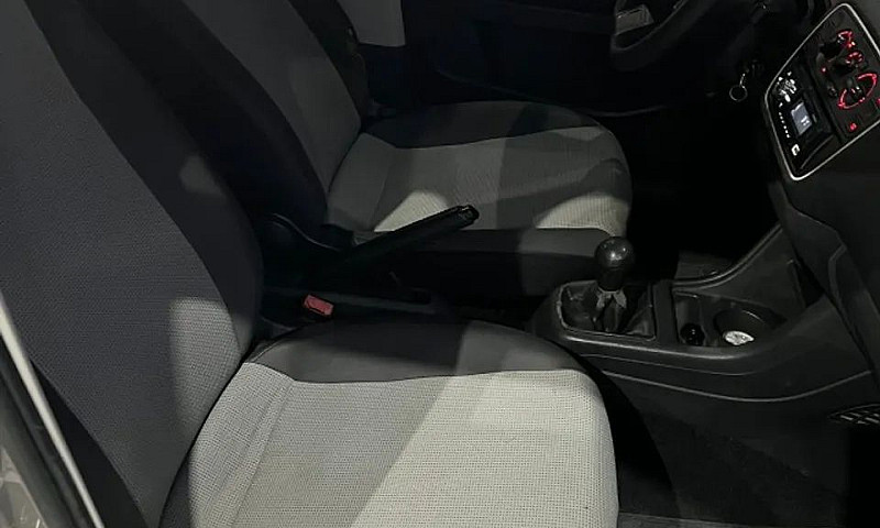 Volkswagen Up! Take ...