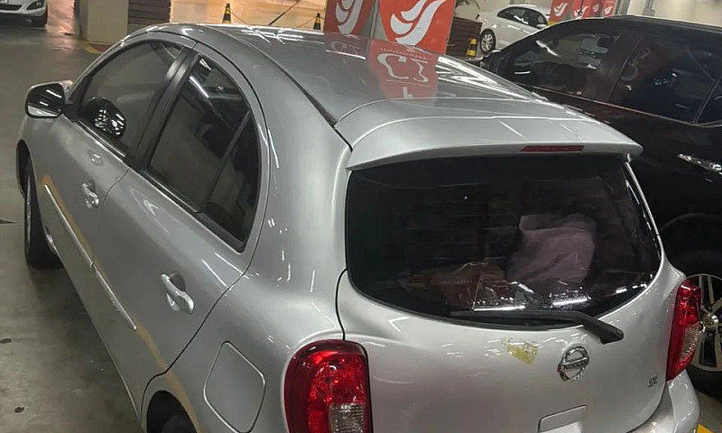 Nissan March Sv 1.0 ...