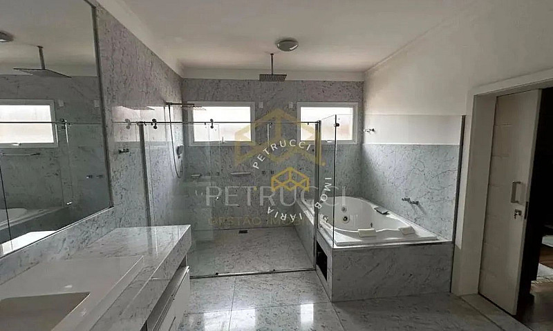 Casa Residencial À V...