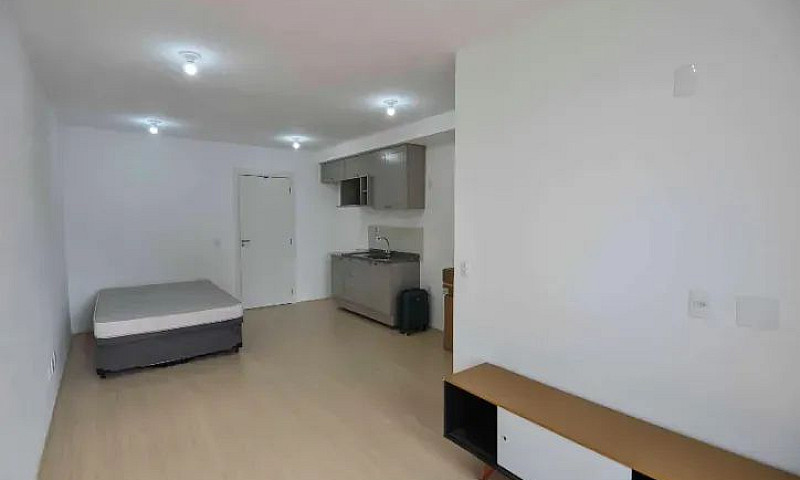 Studio Próximo Ao Ce...