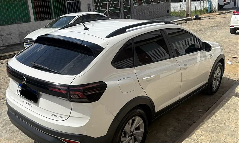 Volkswagen Nivus Com...