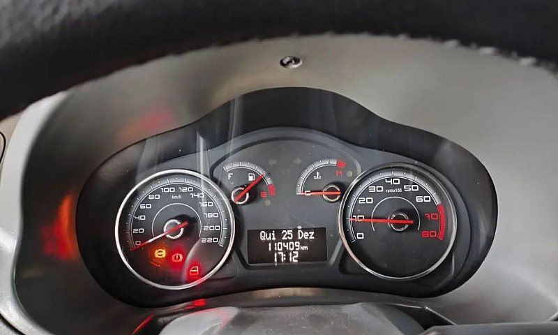 Fiat Palio Attractiv...