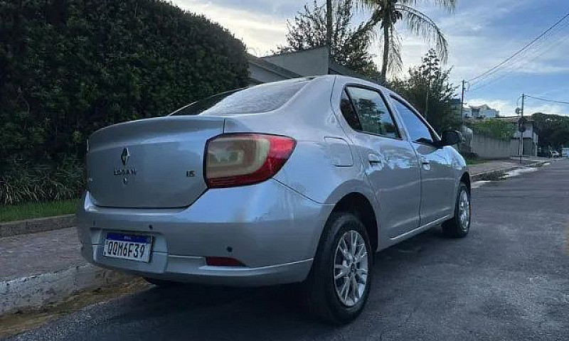 Renault Logan Expres...