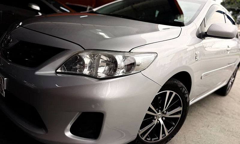 Toyota Corolla Gli 1...