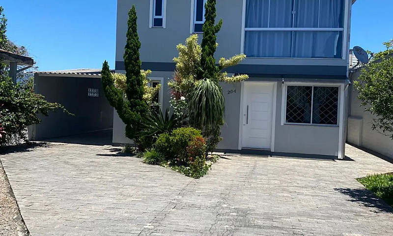 Casa Com 174M2 Na Po...