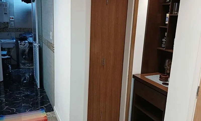 Conforto E Estilo Em...