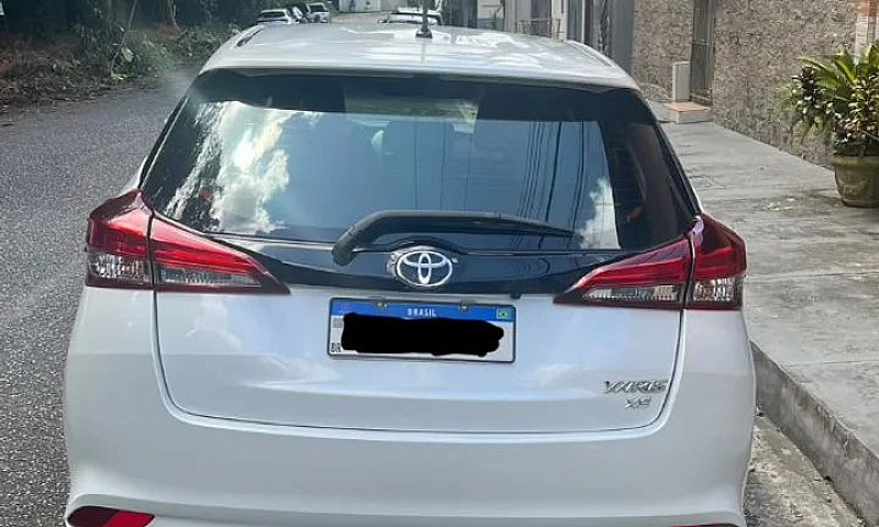 Toyota Yaris Xs 1.5 ...