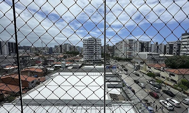 More Vizinho Ao Pala...