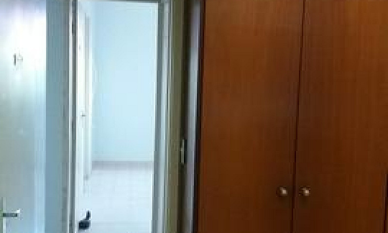 Aluga-Se Apartamento...