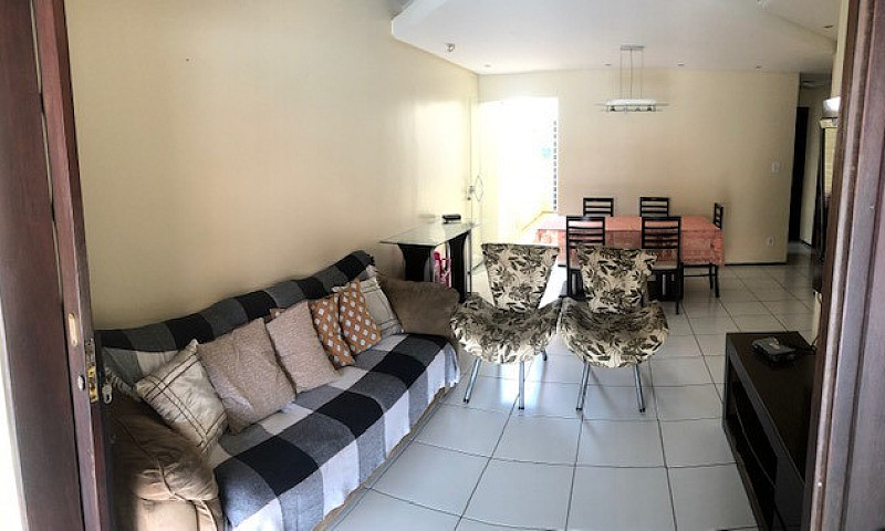 Casa Em Condomínio F...