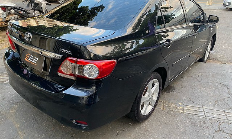 Corolla Gli 1.8 Aut....