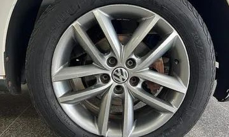 Volkswagen Golf 1.6 ...