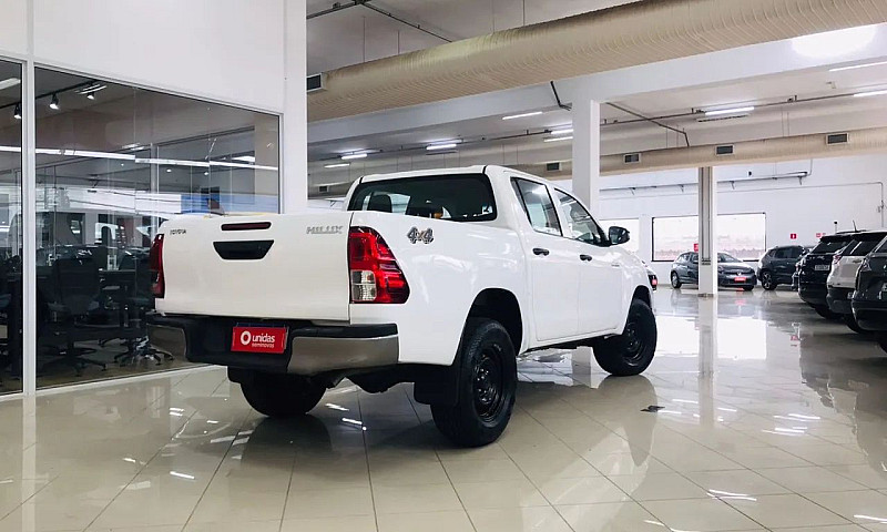 Toyota Hilux Cd 4X4 ...