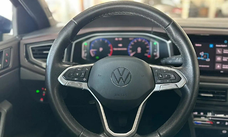 Volkswagen Virtus Hi...
