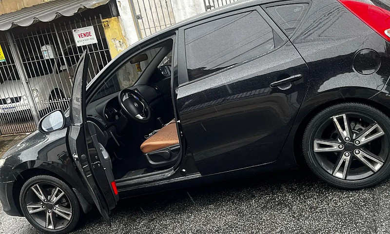 Hyundai I30 2.0 16V ...