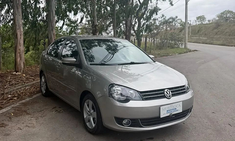 Volkswagen Polo Sed....