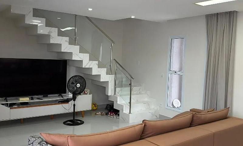 Excelente Casa Nova ...